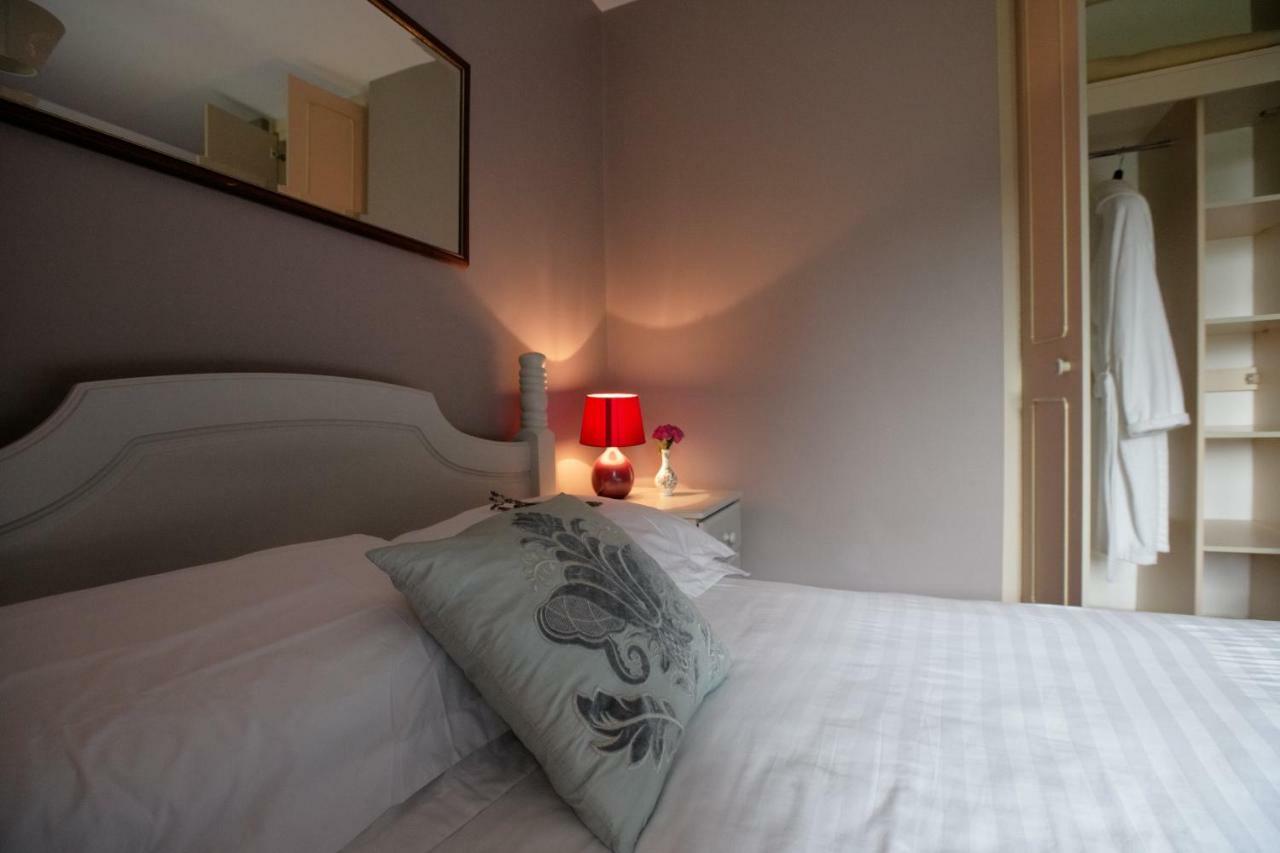 Abbey View Bed & Breakfast Голвей Екстер'єр фото