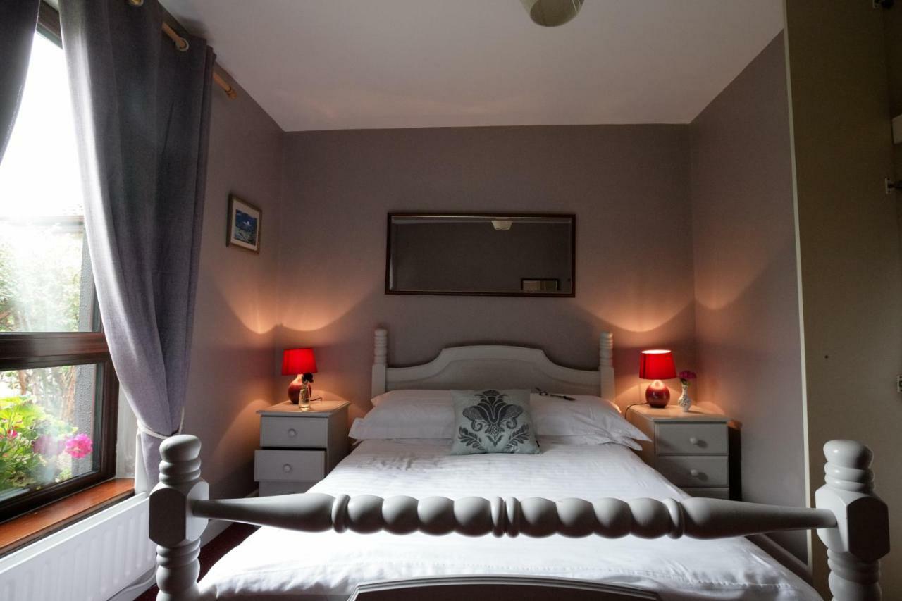 Abbey View Bed & Breakfast Голвей Екстер'єр фото